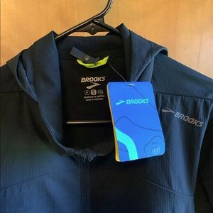 Brooks Canopy Jacket